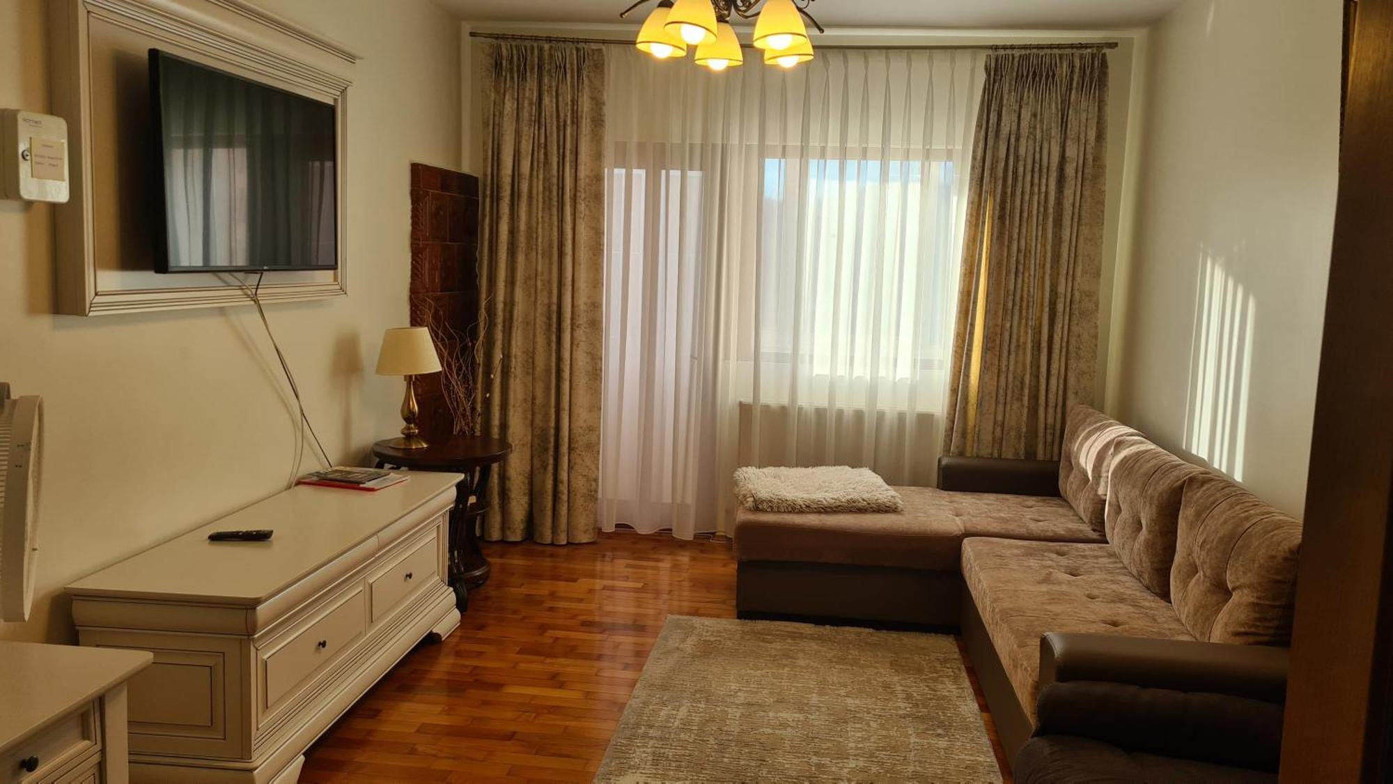 Apartament Bogdan جورا هومورولوي الغرفة الصورة